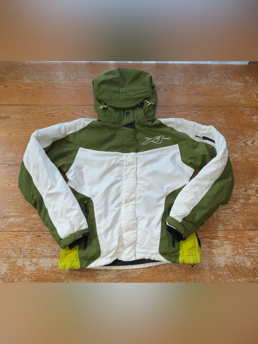 Vintage Orage Riders Edge ski/boarding jacket Size XS Womans